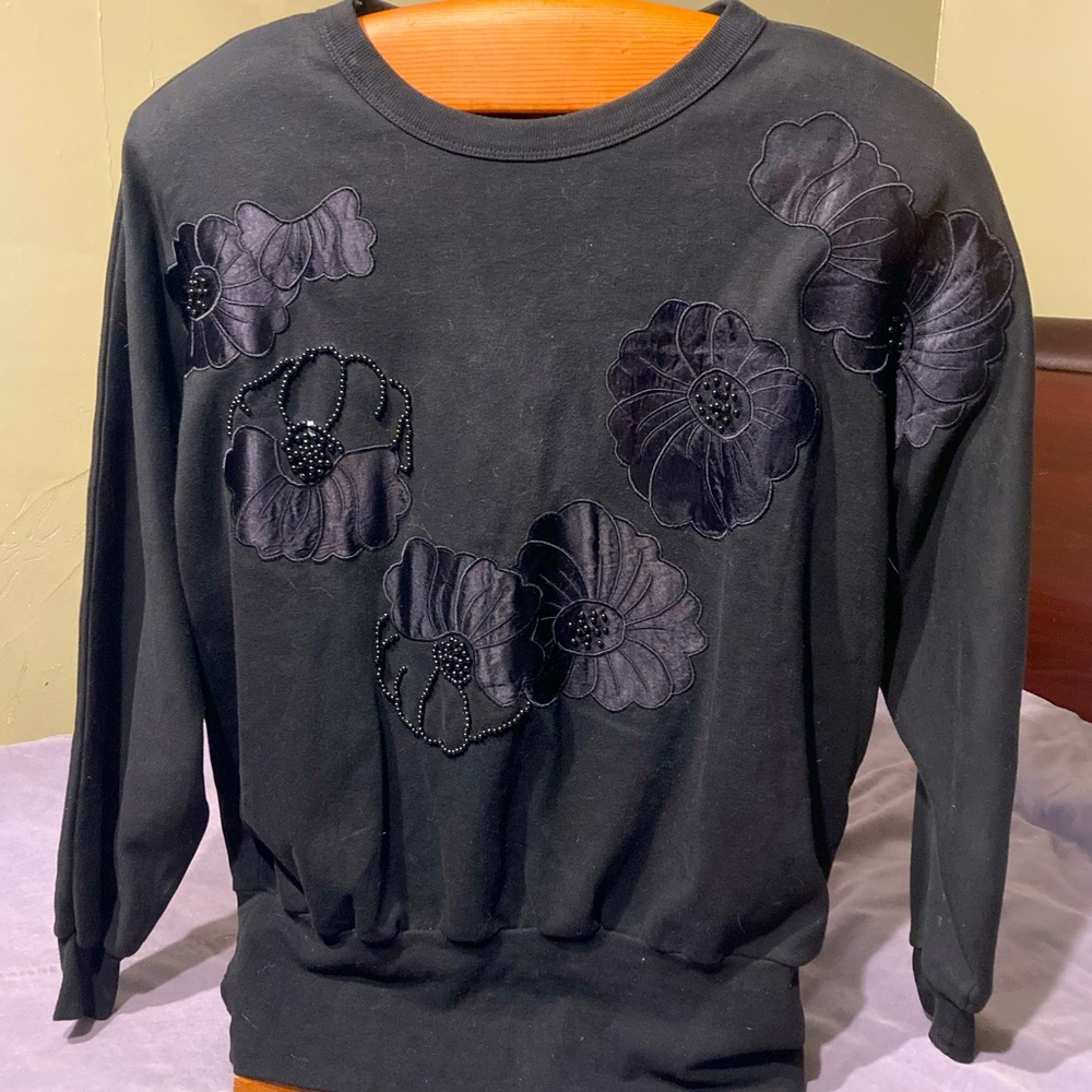 Alexandria black embroided sweatshirt